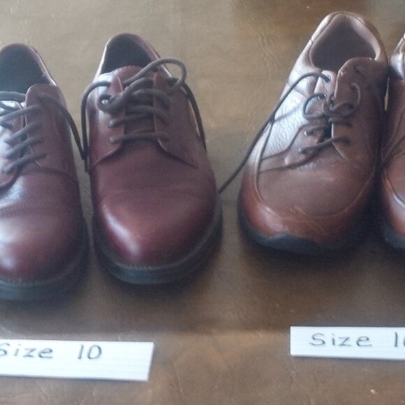 4 Pairs Men's Shoes, Size 10 - 11, All In Very Good Condition - Picture 1 of 6